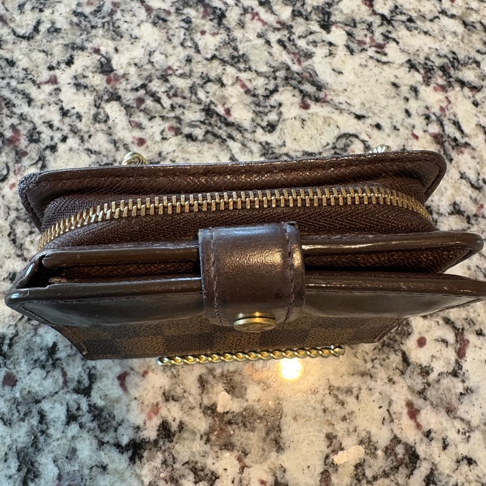 Louis Vuitton Damier Ebene Bifold Wallet - Picture 7 of 15